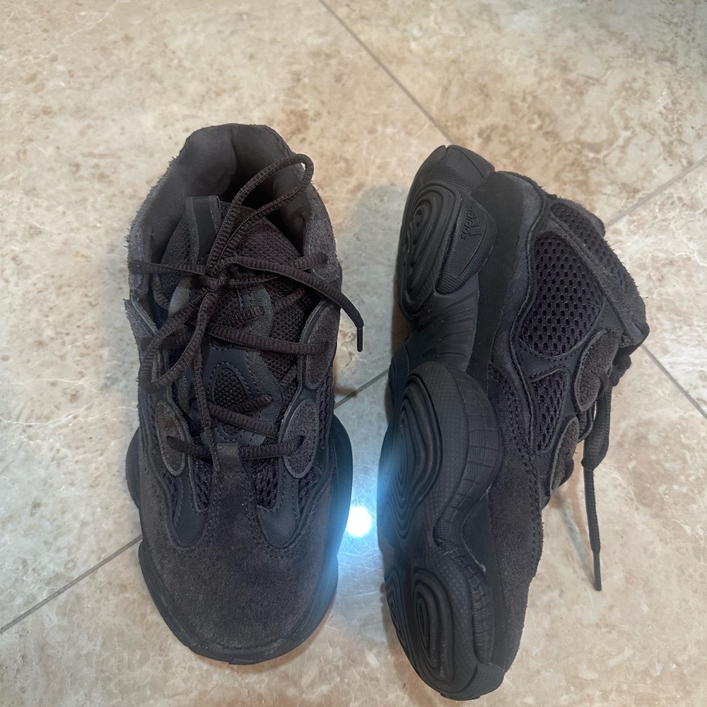 Yeezy Boost 500